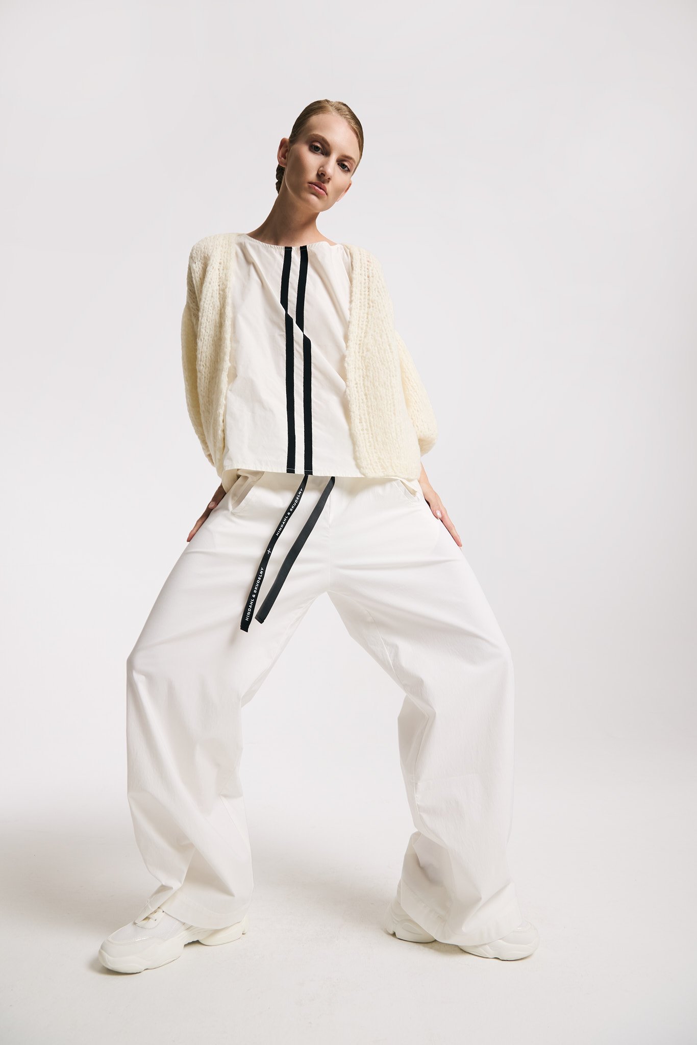 13c8d763d6d14fb8dde8c32e427ee8f4uZVubfSuudcCaZbL 0