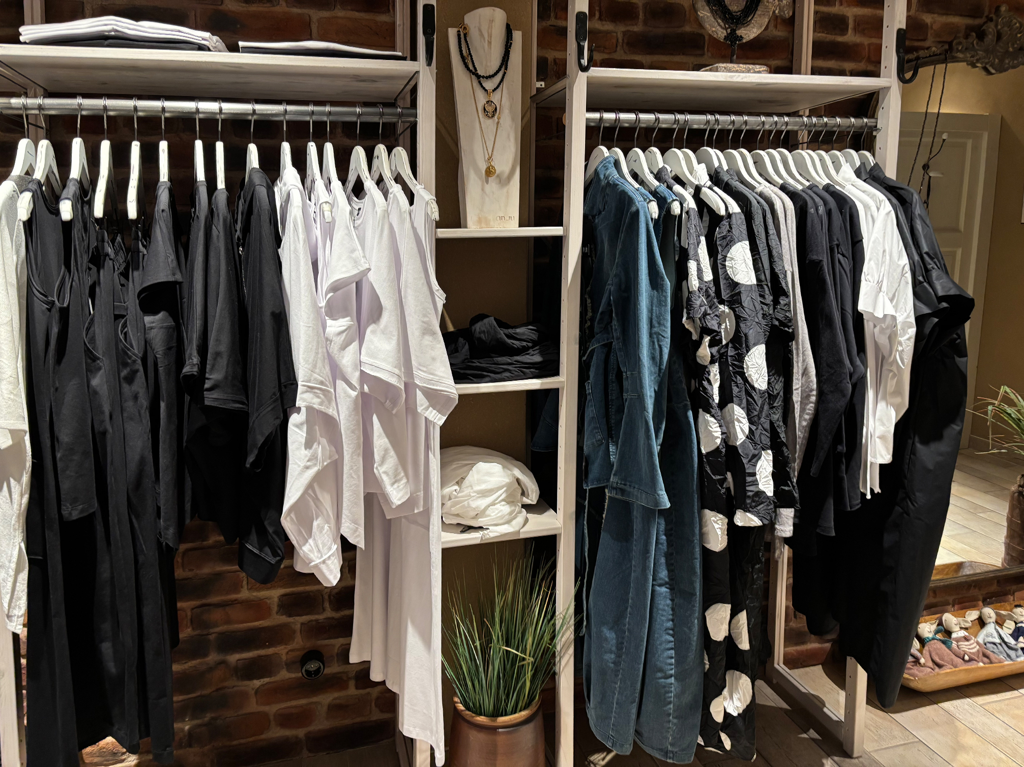 91931593_103490704655250_1144000350726914048_o